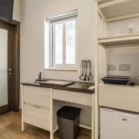 Cozy In The Heart Of Paceville - Olo Living By Sf Homes