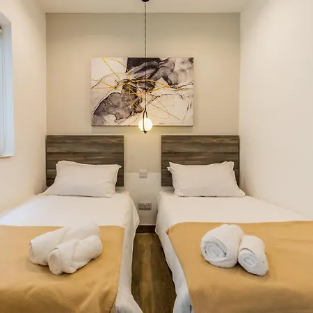 34- With Kitchenette At The New Olo Living By Sf Homes 3* Saint Julian's