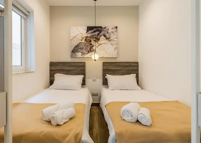 Cozy In The Heart Of Paceville - Olo Living By Sf Homes 3* San Giuliano